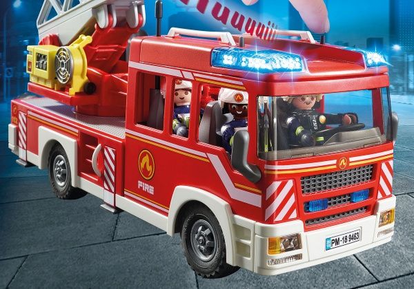 Конструктор Playmobil Пожежна машина зі сходами 9463