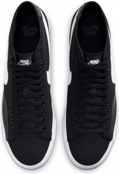 Кросівки Nike SB BLZR COURT MID DC8901-001 р.40,5 чорний