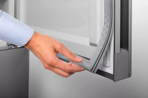 Холодильник Liebherr CNbef 5723 LIN00254