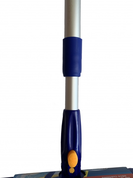 Телескопічна щітка NECO для миття скляних поверхонь