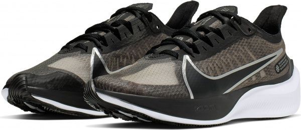 Кросівки Nike WMNS NIKE ZOOM GRAVITY BQ3203-002 р.US 8 чорний
