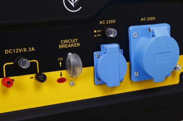 Электрогенераторная установка Cowax MQ9500E 7 кВт / 7,5 кВт бензин