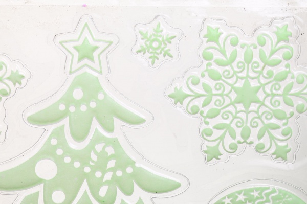 Наклейка декоративна силіконова флуоресцентна мікс (6 дизайнів) в асортименті 30x30 см