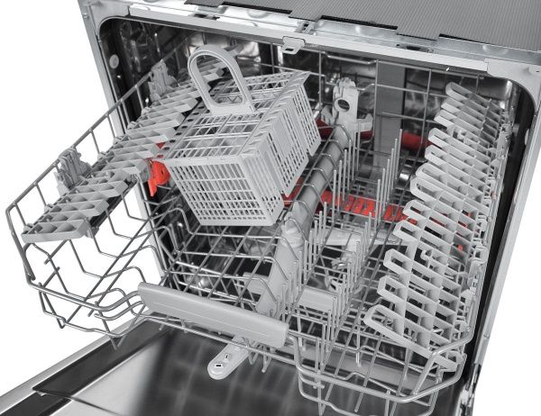 Встраиваемая посудомоечная машина Hotpoint Ariston HIO 3C16 W