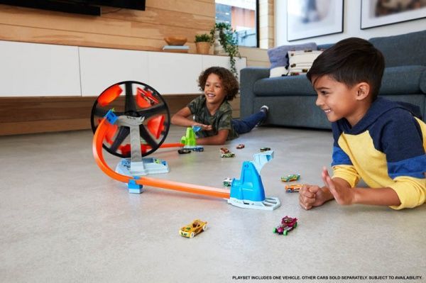 Трек Hot Wheels Вертиколо GJM77
