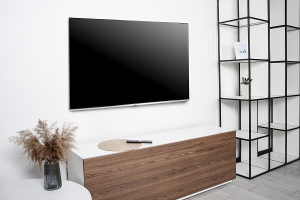 Телевізор Ergo 55GUS8555