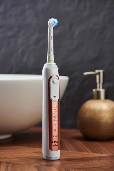 Электрическая зубная щетка Oral-B BRAUN Special Edition Genius X 20000N Rose Gold