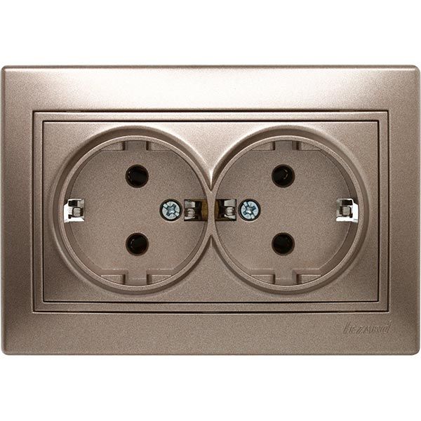 Розетка двойная с заземлением Lezard Mira 16 А 250 В без шторок светло-коричневый