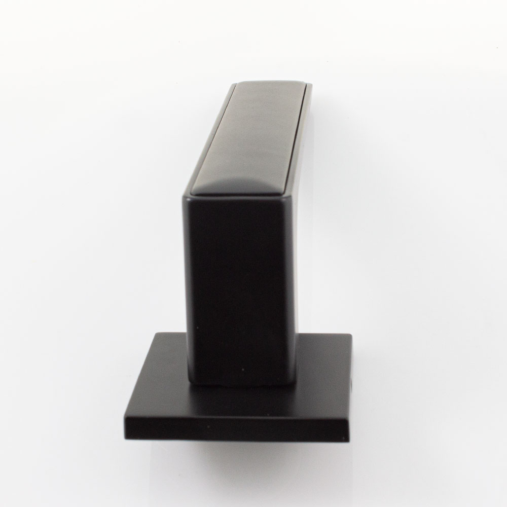 Ручка на розетці RDA Line матовий чорний