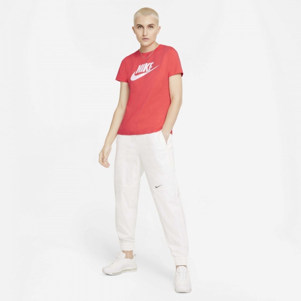 Футболка Nike W NSW TEE ESSNTL ICON FUTUR BV6169-814 р.M червоний