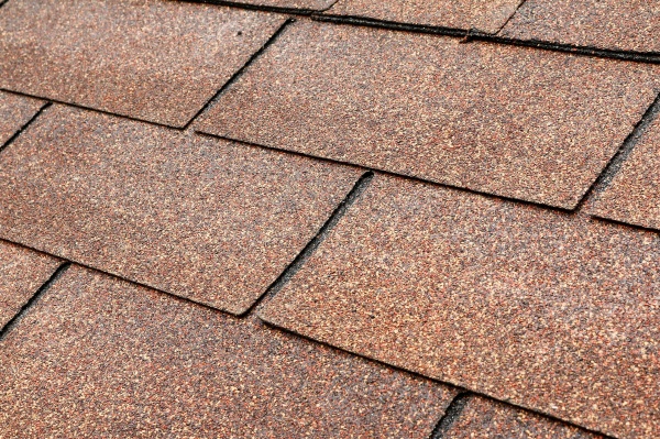 Дом для собак С навесом 1300х750 мм средняя сосна цельная двухскатная крыша