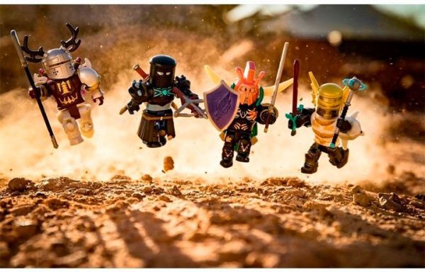 Набір фігурок Roblox JazwaresDays of Knight Mix and Match Set 