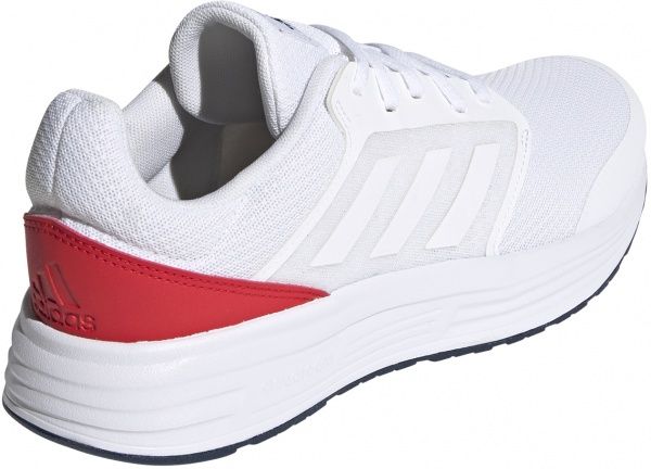 Кроссовки Adidas GALAXY 5 FY6719 р.UK 8 белый