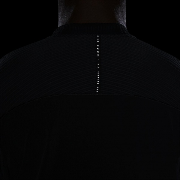 Джемпер Nike M NK DF RUN DVN ELEMENT FZ DD4929-010 р. L черный