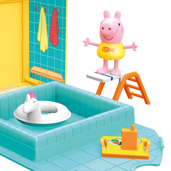 Іграшка Peppa Figurines Пеппа в басейні F2194 