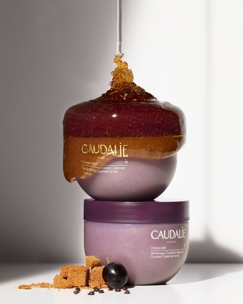 Скраб для тела Caudalie Vinosculpt Crushed Cabernet Scrub 225 мл