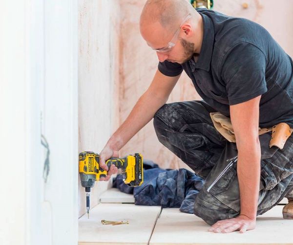 Гайковерт ударный аккумуляторный Stanley FMC647D2