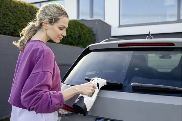 Пилосос віконний Karcher WV 2 Plus NP (1.633-661.0) white