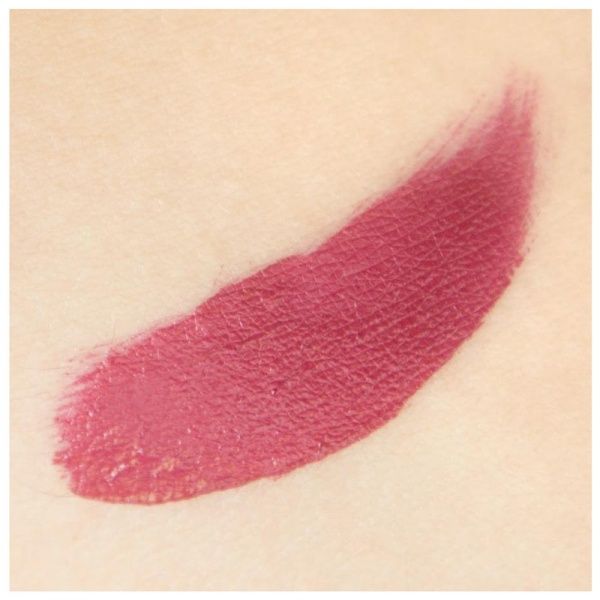 Помада рідка матова theBalm Meet Matte Hughes Dedicated Berry Red 7,4 мл