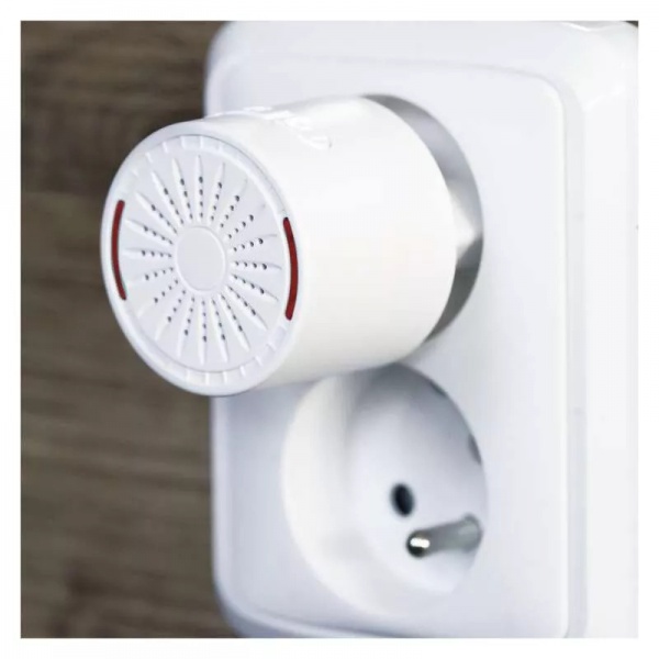 Звонок беспроводной в розетку Emos белый P5734