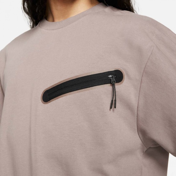 Футболка Nike M NSW PE SS KNIT TOP DA0797-229 р.XL коричневий