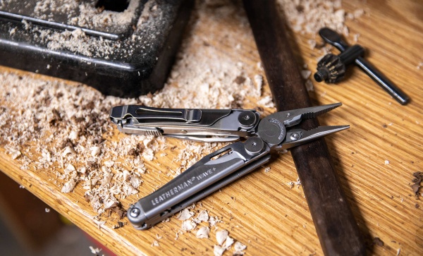 Мультитул Leatherman Wave Plus, 17 инструментов 832524
