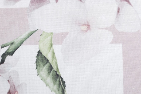 Скатерть Venesia 3D print 160x220 см бежевый с розовым Banian 