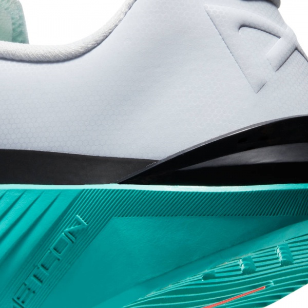 Кросівки Nike Metcon 6 CK9388-020 р.US 9,5 біло-бірюзовий