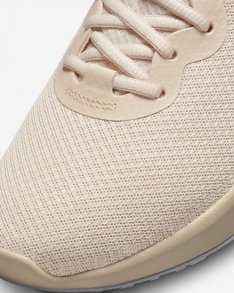 Кроссовки Nike REVOLUTION 6 NEXT NATURE DC3728-101 р.45 бежевый