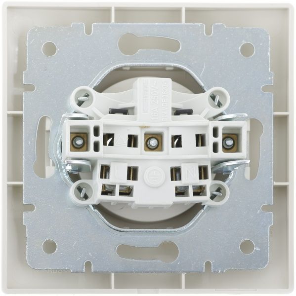 Розетка без заземлення UP! (Underprice) One Plus без шторок без кришки крем 706-0303-121B