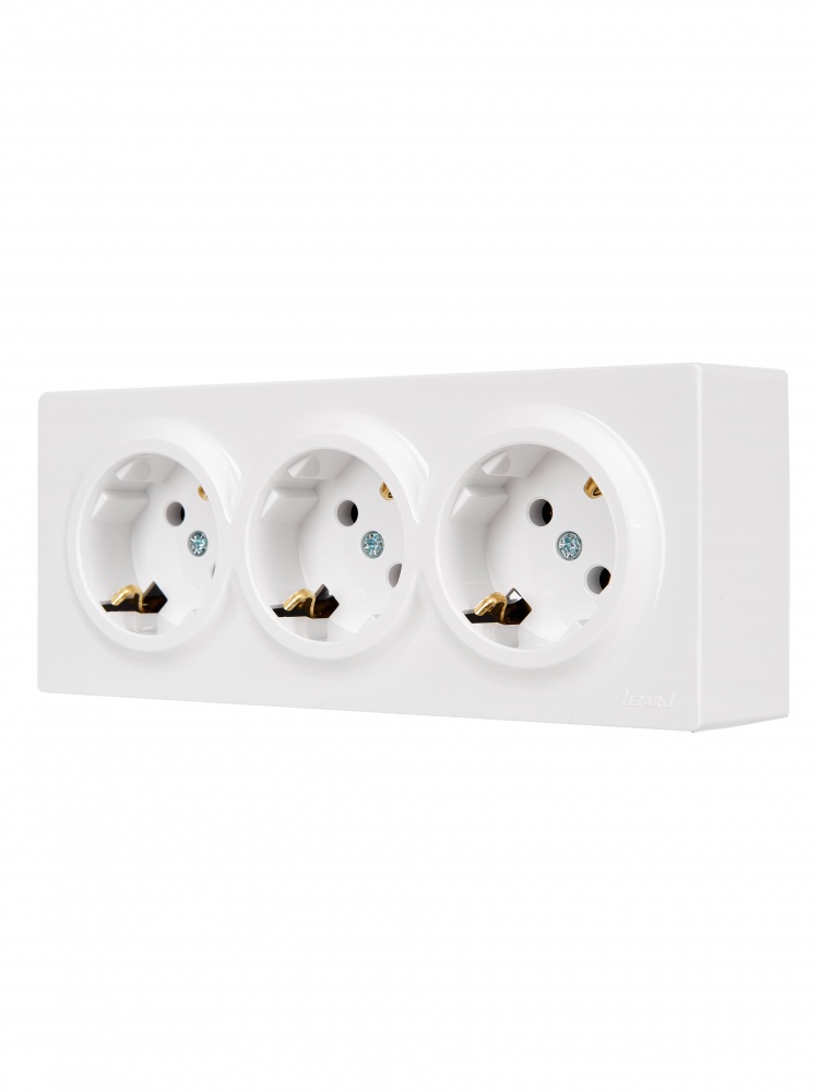 Розетка тройная бытовая с заземлением Lezard LETO IP20 белый 752-0200-127BUP