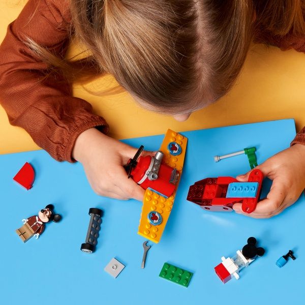 Конструктор LEGO Disney Винтовой самолёт Микки 10772