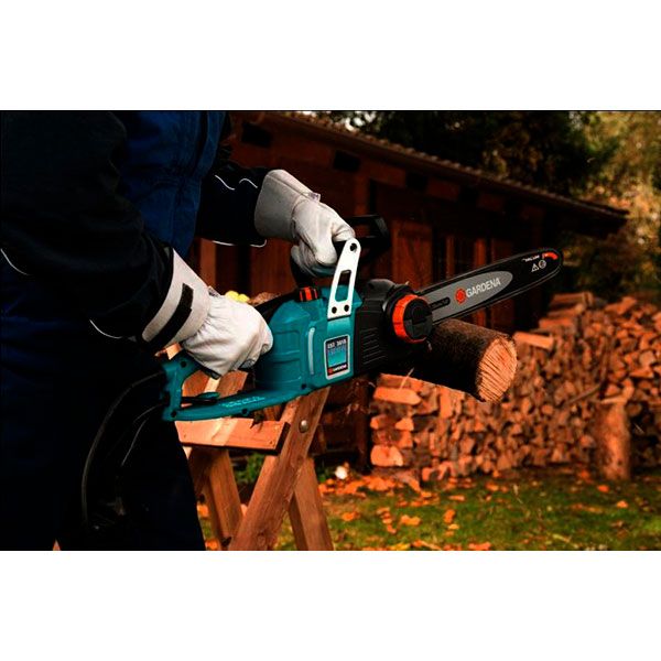 Электропила Gardena CST-3518