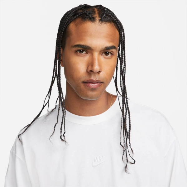 Футболка Nike M NSW PREM ESSNTL SUST LS TEE DO7390-100 р.2XL белый