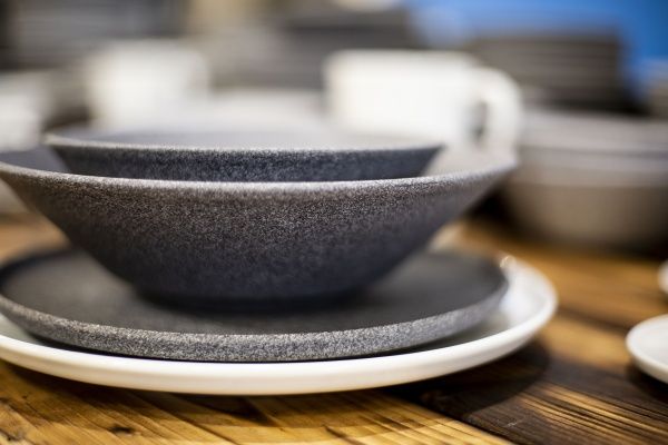 Тарілка обідня 24 см світло-сіра матова G1Q2124 Granit G.Benedikt