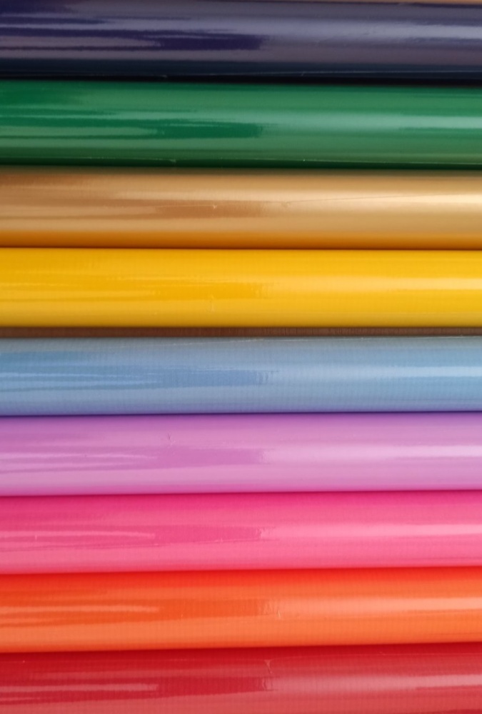 Папір для подарунків 1,5 м х 70 см