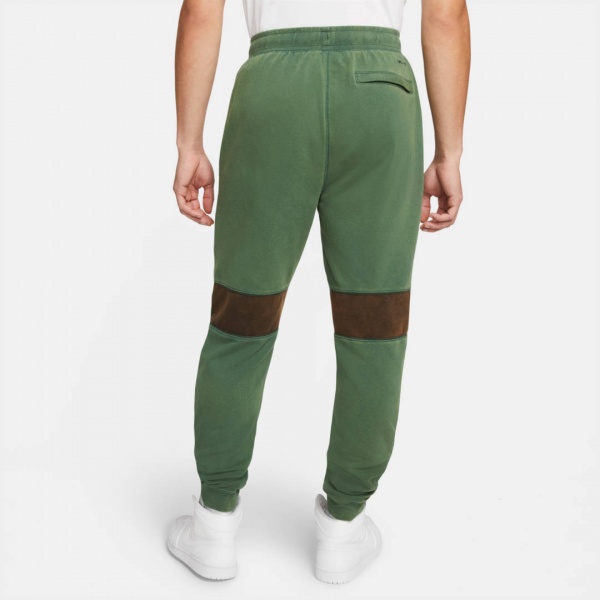 Брюки Nike M J DF AIR FLC PANT DA9858-333 р. M зеленый