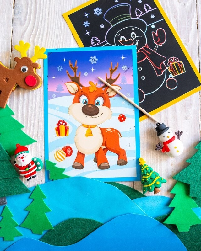 Набір для творчості Ранок «Кольорові гравюри та розмальовки. Новорічні» 553168