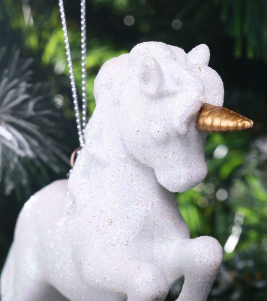 Підвіска Єдиноріг 2 6х12х3 см білий