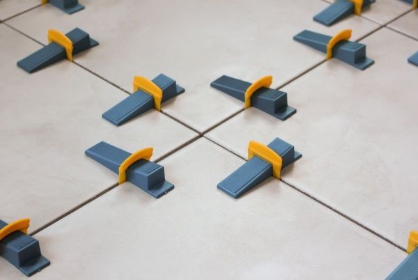 Клинья для плитки Т-Нова СВП-Нлс, СВП-Макси 50 шт./уп. СВП-Нлс, СВП-Макси 50 шт.