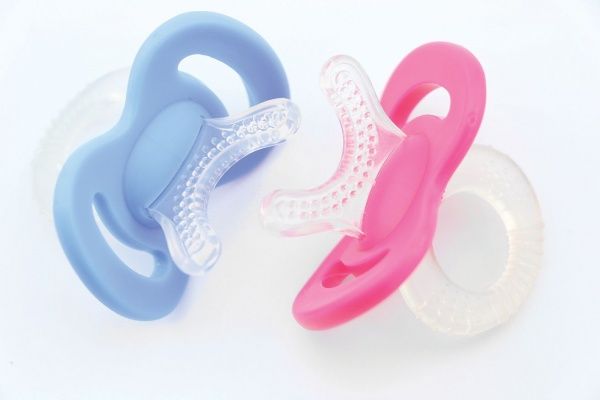 Прорезыватель Nuvita 2м+ розовый NV7003Pink