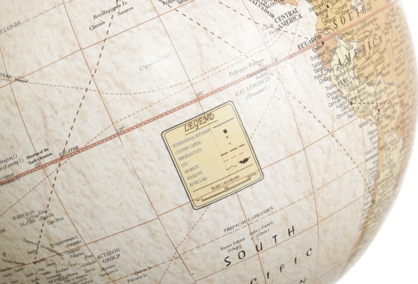 Глобус в ассортименте 33 см