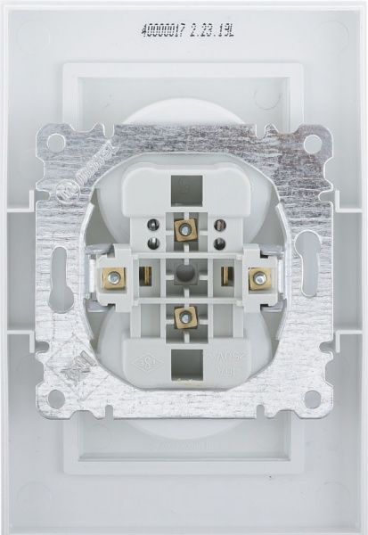 Розетка подвійна без заземлення Makel Karea без шторок без кришки білий