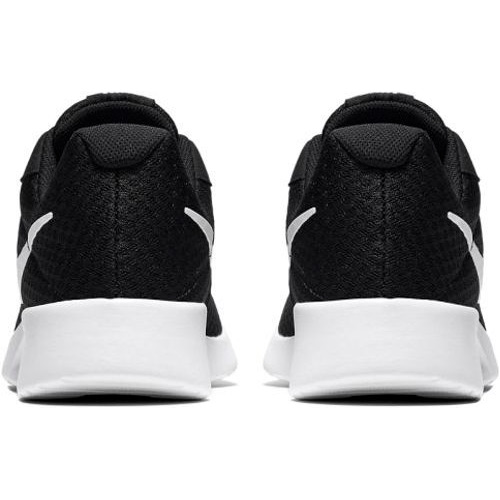 Кроссовки Nike TANJUN 812654-011 р.8,5 черный