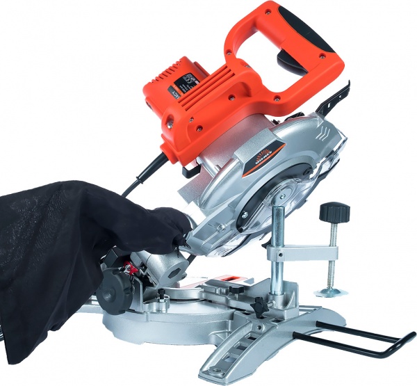 Пила торцювальна Vitals Dz 2114CY