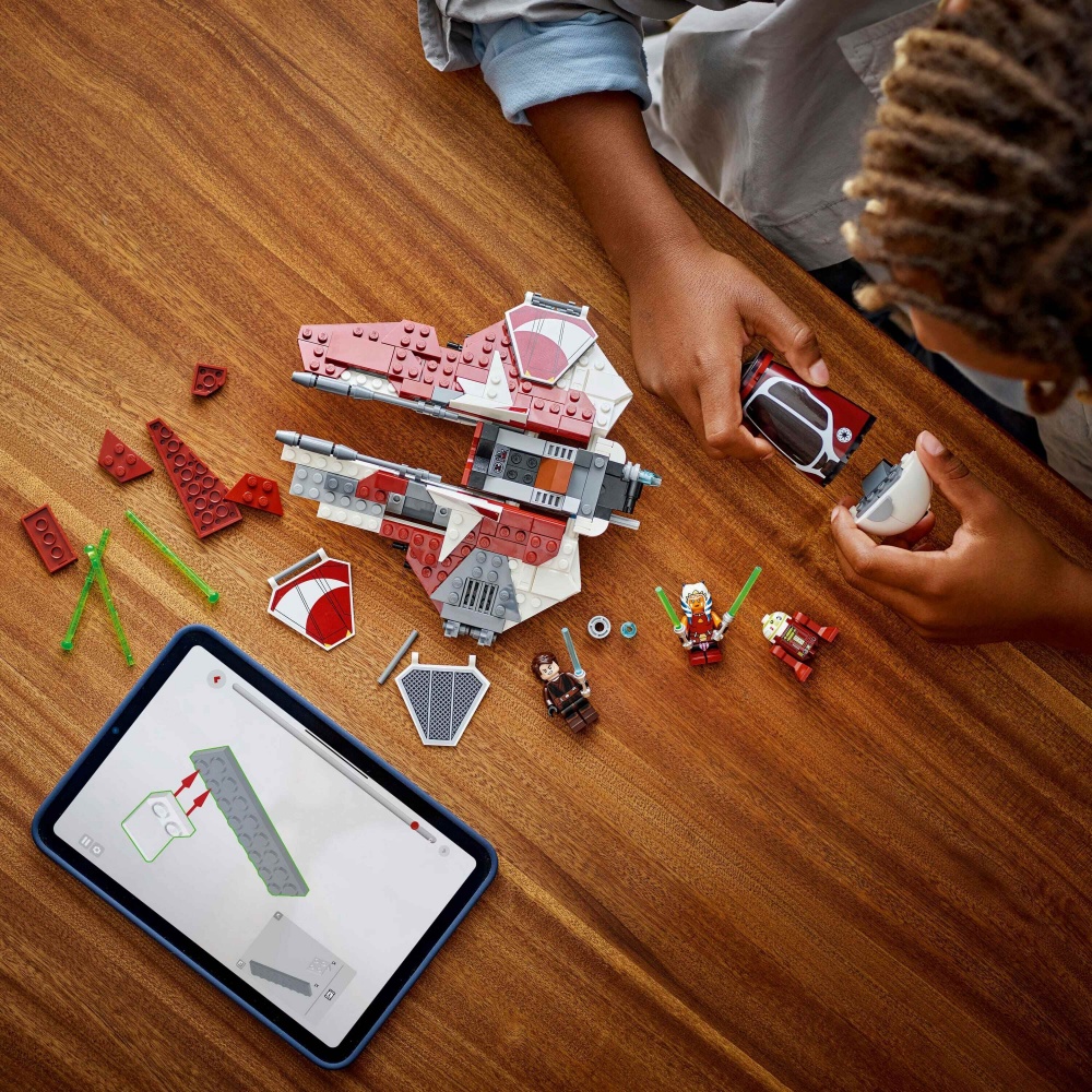 Конструктор LEGO Star Wars Джедайский перехватчик Асоки 75401