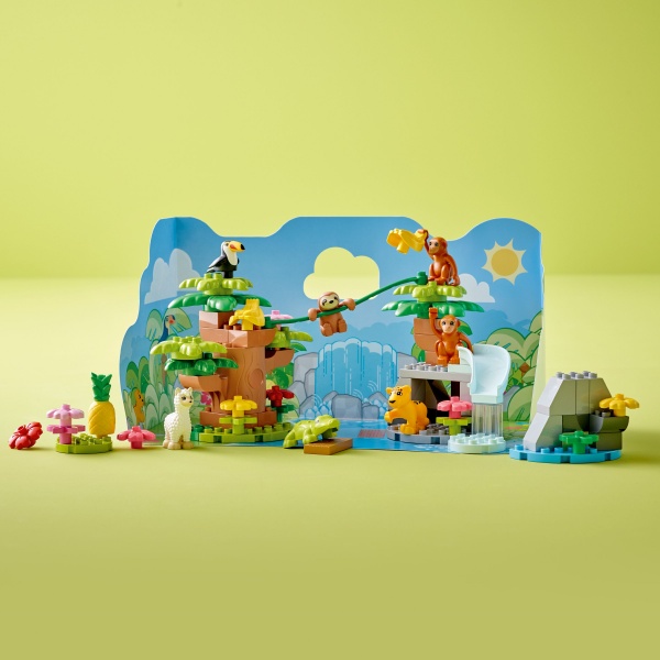 Конструктор LEGO DUPLO Дикие животные Южной Америки 10973