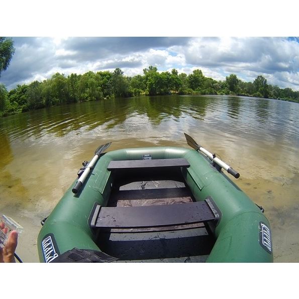 Човен надувний Ладья зі слань-килимом ЛТ-220ДЕС зелений