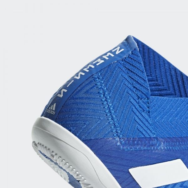 Бутси Adidas NEMEZIZ TANGO 17.3 IN J DB2374 р. UK 3 синій