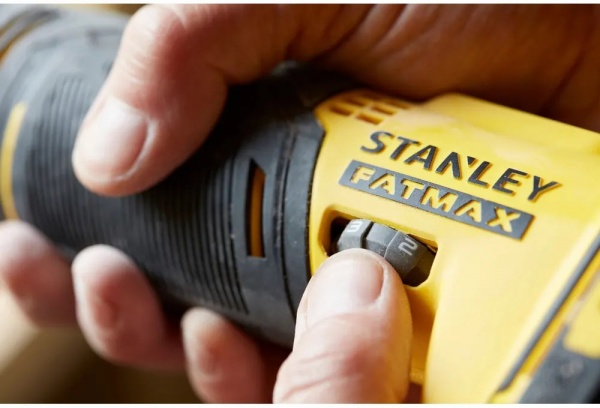 Многофункциональный инструмент Stanley FatMax SFMCE500B